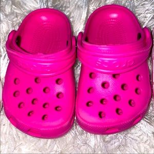 CROCS toddler 4 5 hot pink like new